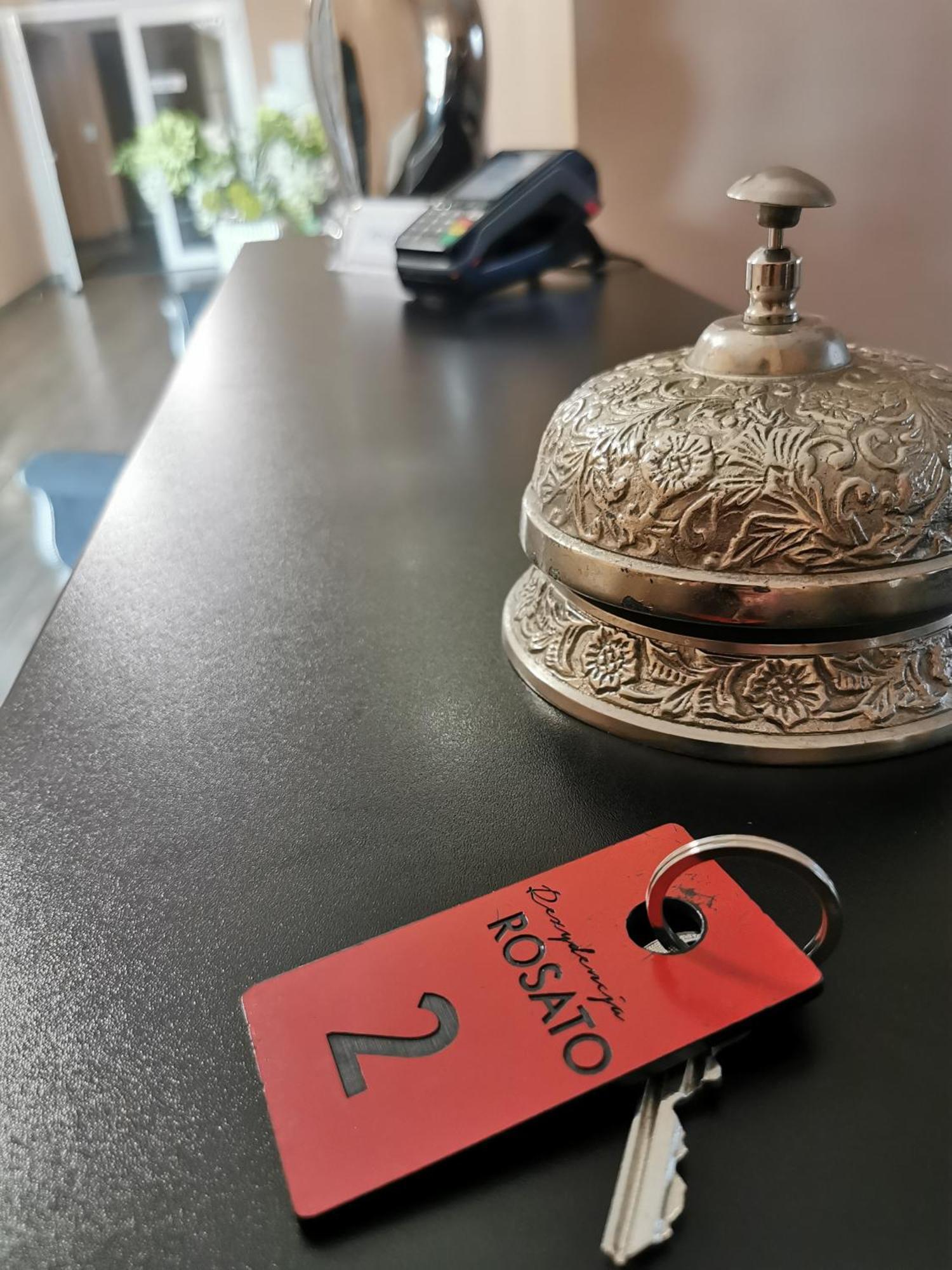Rezydencja Rosato Mirkow エクステリア 写真